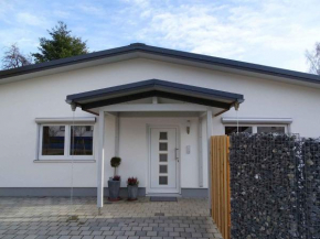 Гостиница Ferienwohnung am Weinberg  Острах